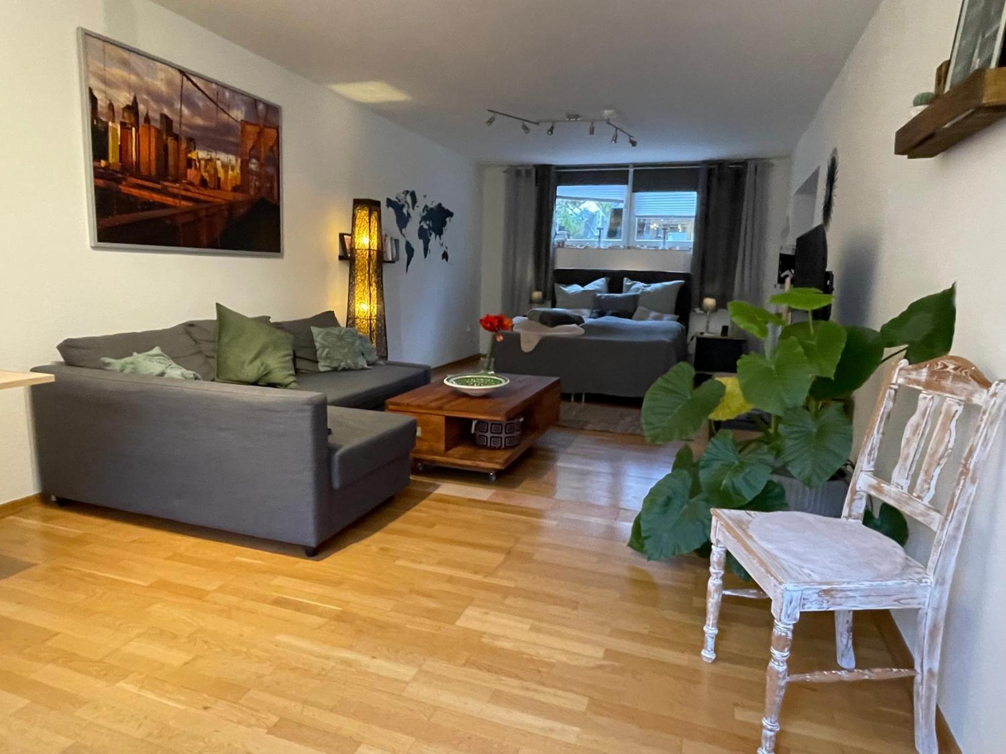 Modernes Appartement Im Gruenen - Stilvoll Und Komfortabel Köln Eksteriør billede